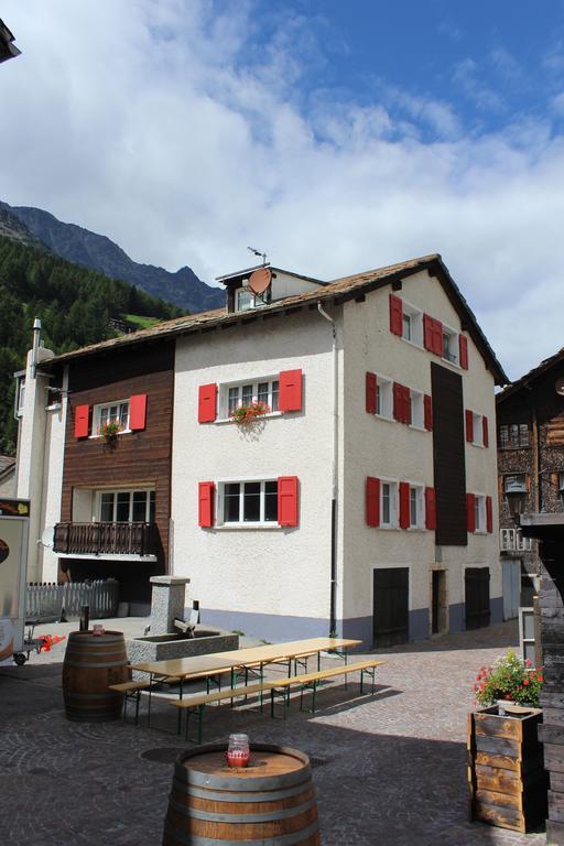 Haus Dorf 7 Apartment Saas-Grund Exterior photo